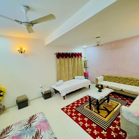 Gulmohar Villa Индаур Экстерьер фото